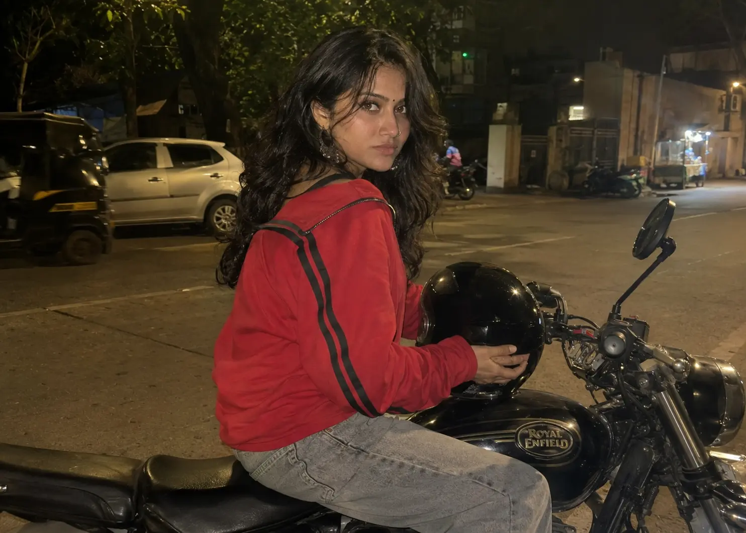 Realistic Nighttime Royal Enfield AI Portrait Prompt
